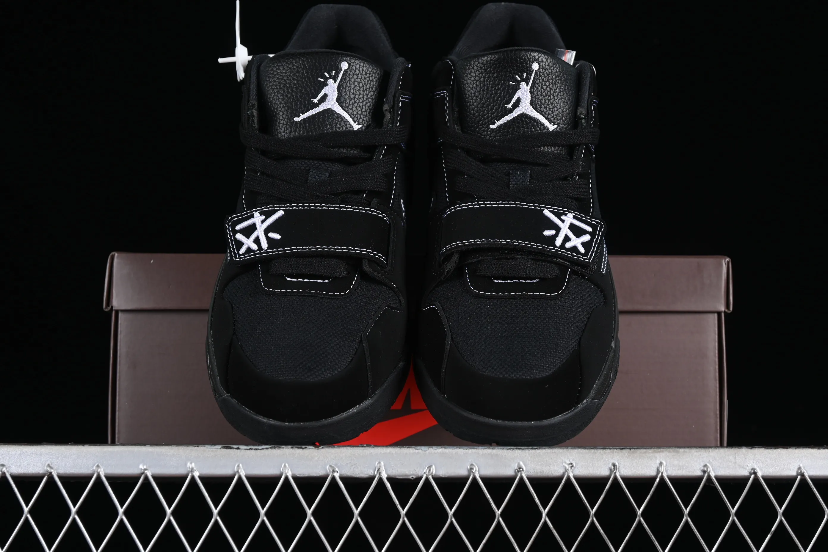All categories Air Jordan Jordan series basketball shoes Air Jordan 1 Low F version Travis Scott x Jordan Cut The Check AJ1 Joe 1 hook and loop fashion basketball shoes DR9317-001